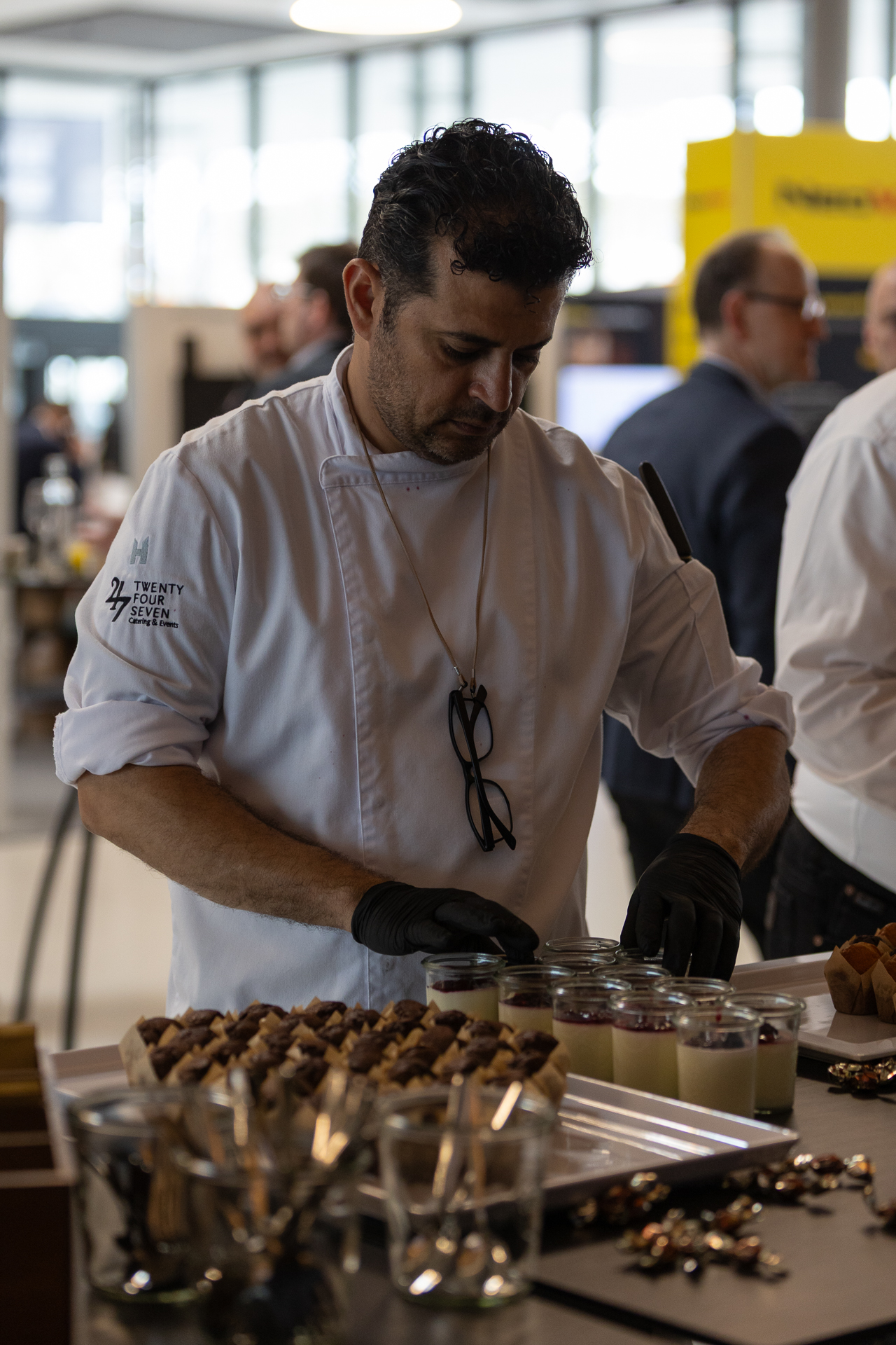 Koch in weisser Kleidung | © Swissolar / Sarah Bollmann, atelier olive GmbH